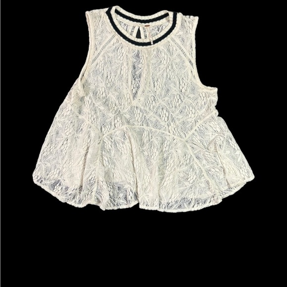 Free People Tops - FREE PEOPLE Maisie Stretch Ivory Lace All Star
Fit & Flare Top Large